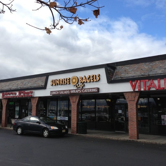 Sunrise Bagels 2 Bagel Shop in Wayne