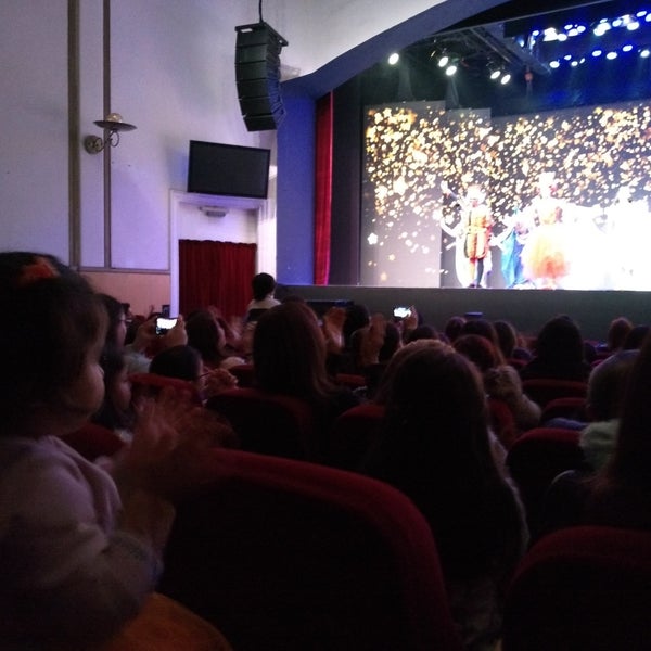 Foto scattata a Teatro Nescafé de las Artes da Ana L. il 7/20/2019