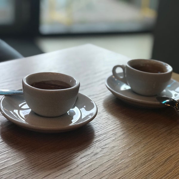 1/22/2018 tarihinde Cristian A.ziyaretçi tarafından Coffeecompany'de çekilen fotoğraf