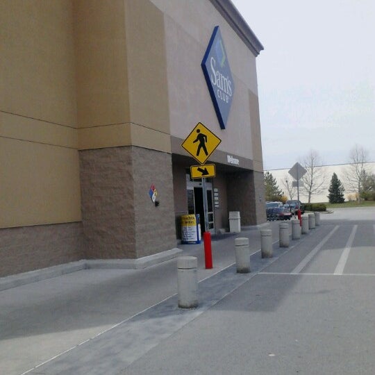 Photos at Sam's Club Holland, OH