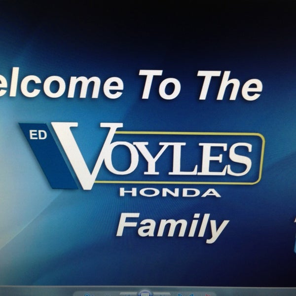 รูปภาพถ่ายที่ Ed Voyles Honda โดย Richard W. เมื่อ 4/9/2013
