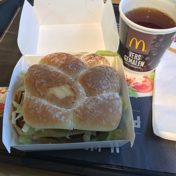 Photo taken at McDonald&#39;s by Танечка И. on 5/12/2016