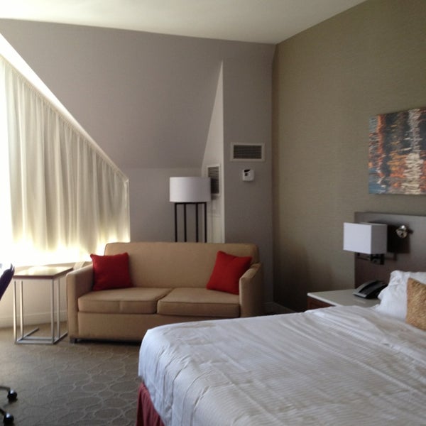 Снимок сделан в Delta Hotels by Marriott Fredericton пользователем Karen L. 6/15/2013