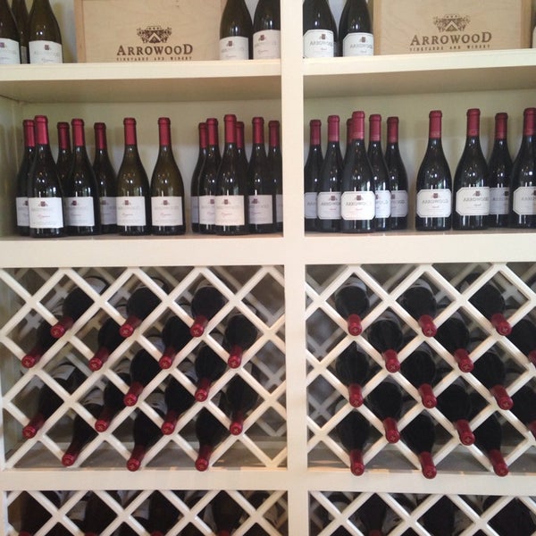 Photo prise au Arrowood Vineyards &amp; Winery par Grace B. le4/26/2014