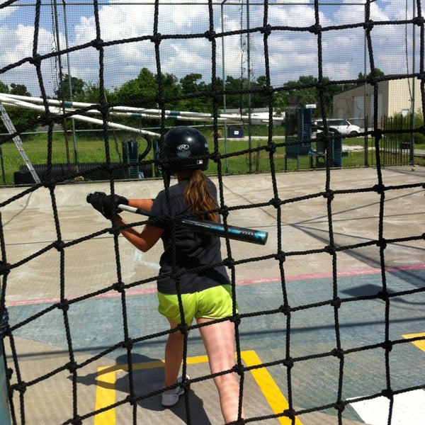 Batter's Box Batting Cages 2 tips