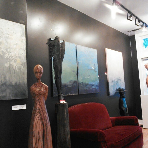 Photo taken at A Muse Gallery by William P. on 10/11/2013