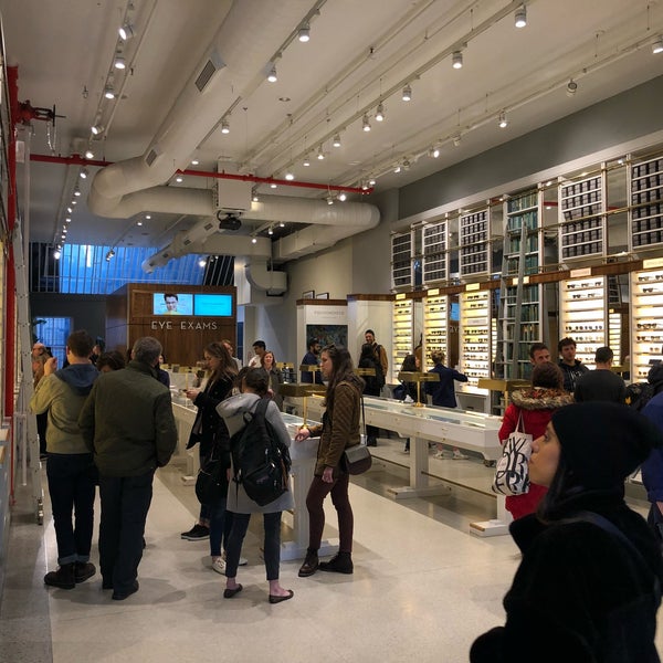 Photo taken at Warby Parker by Abhinav G. on 4/20/2018