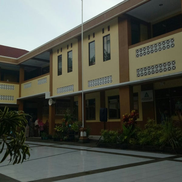 Photos at SDIT ASSALAAM SANDEN - Bantul, DI Yogyakarta