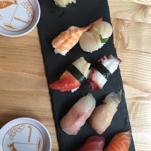 9/24/2017에 Andy S.님이 Hashi Japanese Kitchen에서 찍은 사진