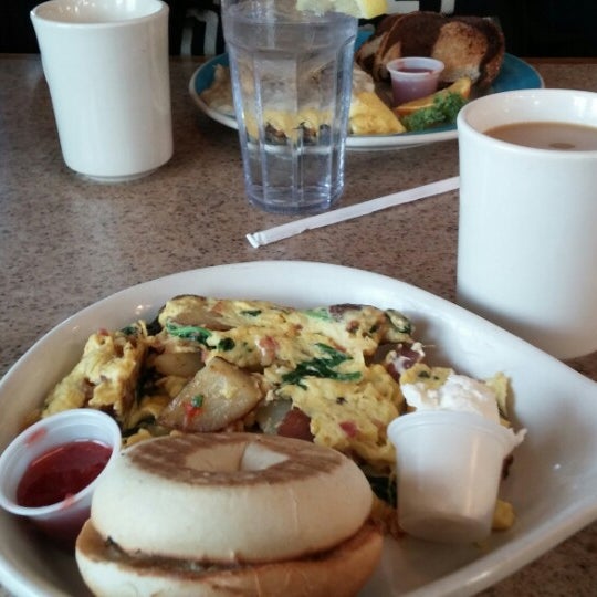 Photo taken at The Omelette Shoppe by Shannon C. on 3/19/2015