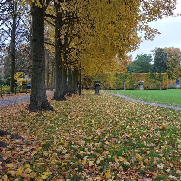 Photo taken at Kasteelpark Arenberg by Ni P. on 10/25/2015