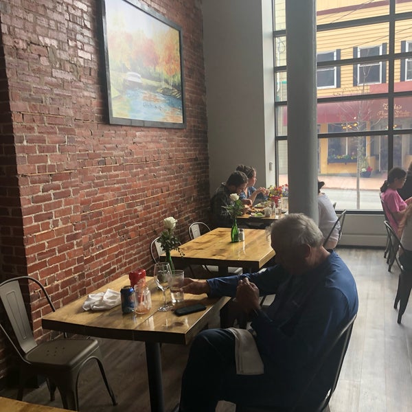 East Avenue Restaurant 200 Provost st