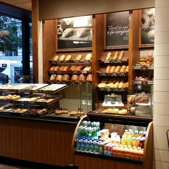 Photo taken at Panera Bread by 임상진 닥. on 10/16/2014