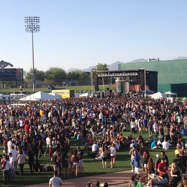 รูปภาพถ่ายที่ FC Tucson โดย Mariely V. เมื่อ 5/5/2013