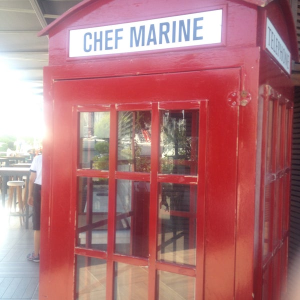 6/26/2015 tarihinde Sadık Ö.ziyaretçi tarafından Chef Marine Brasserie'de çekilen fotoğraf