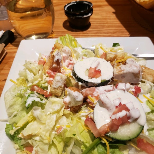 Photo taken at Chili&#39;s Grill &amp; Bar by Kristina Y. on 3/7/2021