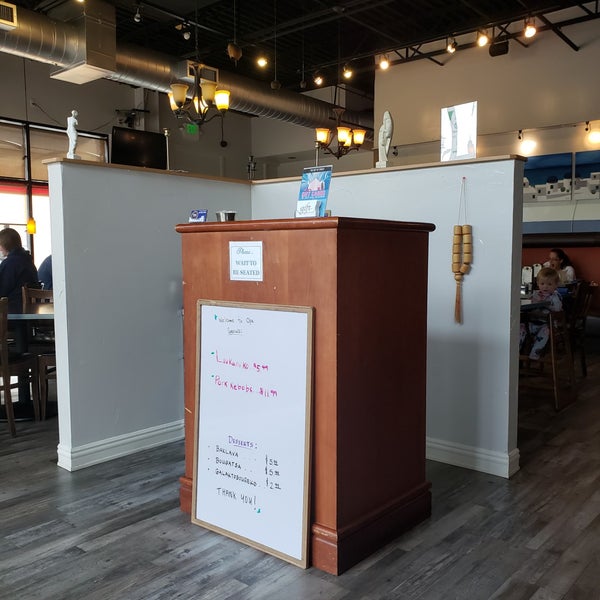 Foto scattata a Opa Grill • Greek &amp; American Restaurant da Kristina Y. il 6/18/2019