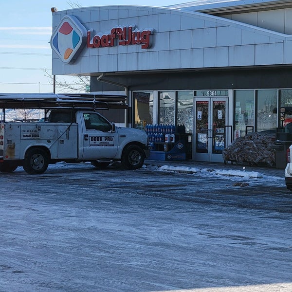 Loaf 'N Jug 8 tips from 438 visitors