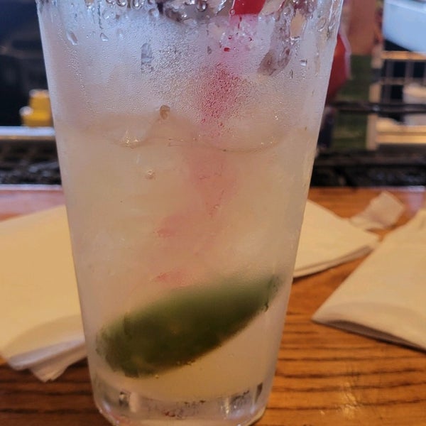 Photo taken at Chili&#39;s Grill &amp; Bar by Kristina Y. on 7/4/2022
