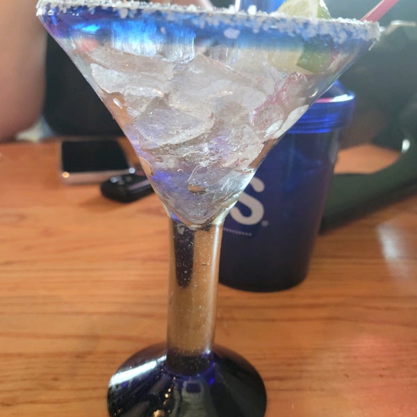 Photo taken at Chili&#39;s Grill &amp; Bar by Kristina Y. on 4/9/2022