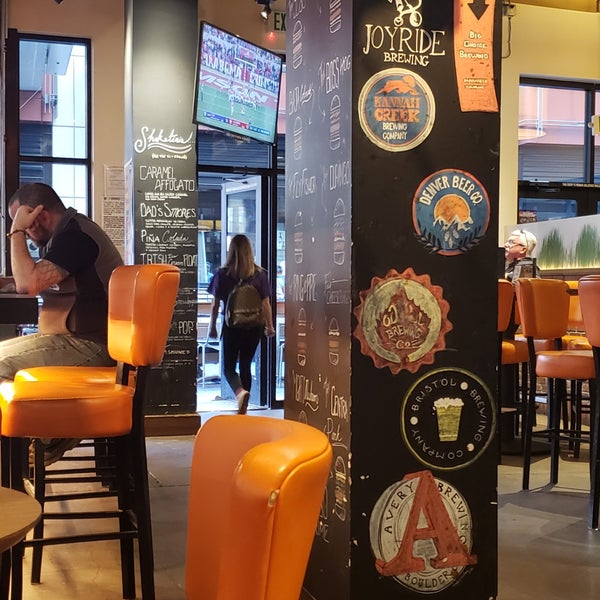11/9/2019 tarihinde Kristina Y.ziyaretçi tarafından 5280 Burger Bar'de çekilen fotoğraf
