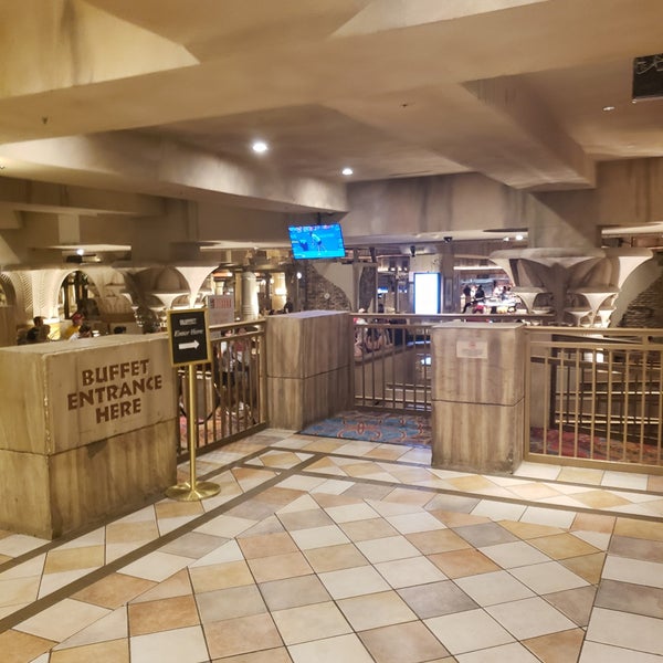 Photo taken at The Buffet at Luxor by Kristina Y. on 9/2/2018