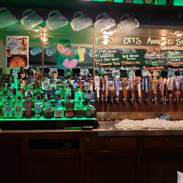 3/10/2019 tarihinde Kristina Y.ziyaretçi tarafından Olde Town Tavern &amp; Grill'de çekilen fotoğraf