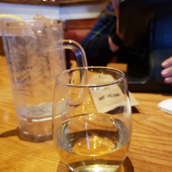 Photo taken at Chili&#39;s Grill &amp; Bar by Kristina Y. on 11/2/2018