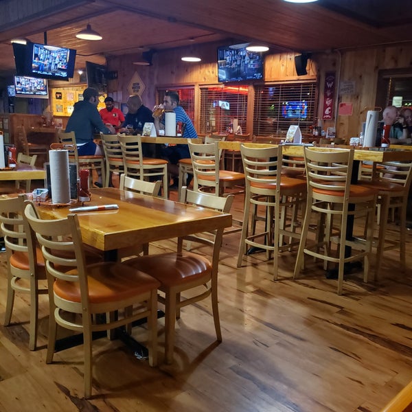 Hooters (Now Closed) South 28 tips
