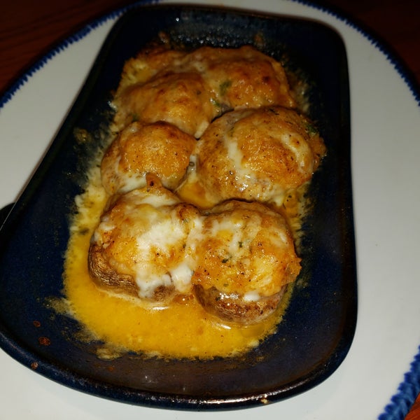 Photo taken at Red Lobster by Kristina Y. on 2/9/2019