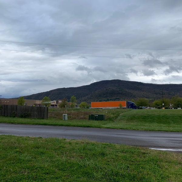 Walmart Supercenter Tunkhannock, PA
