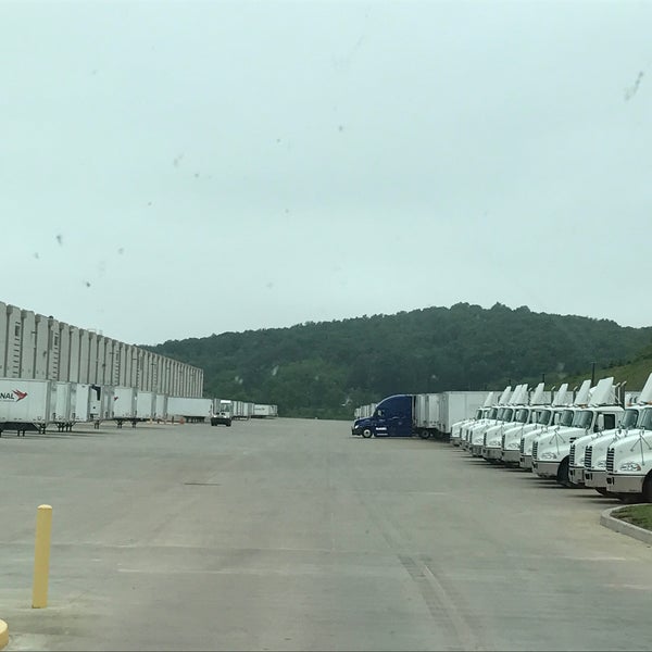 Photos at PetSmart DC22 Distribution Center in Bethel
