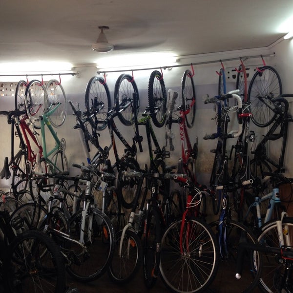 Photos at Pro9 Bicycle Studio Bandra West 3 tips
