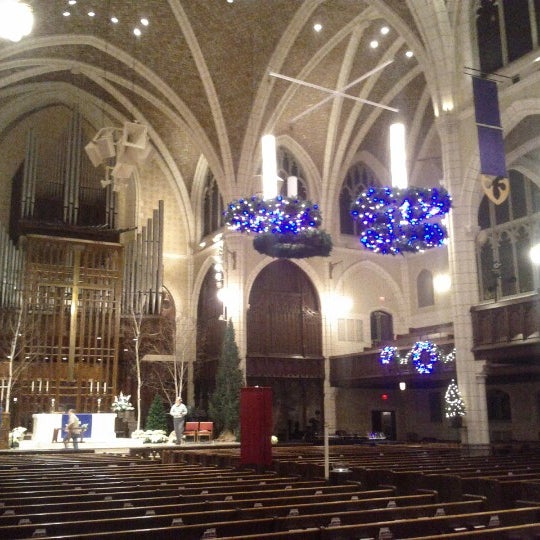 12/16/2012 tarihinde Kyle S.ziyaretçi tarafından Central Lutheran Church'de çekilen fotoğraf