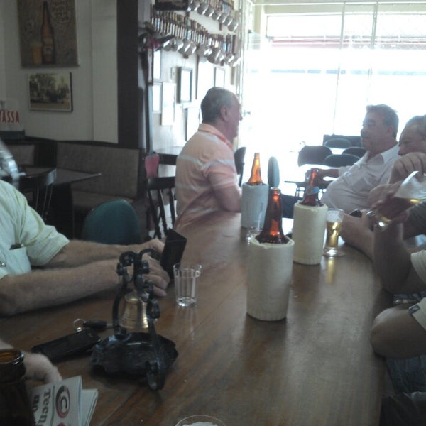 5/3/2013 tarihinde Marcio K.ziyaretçi tarafından Bar do Zeppa'de çekilen fotoğraf