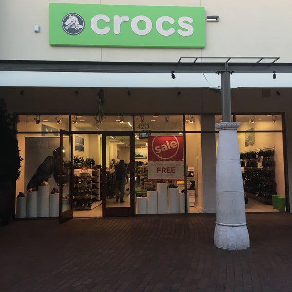 crocs at citadel outlet