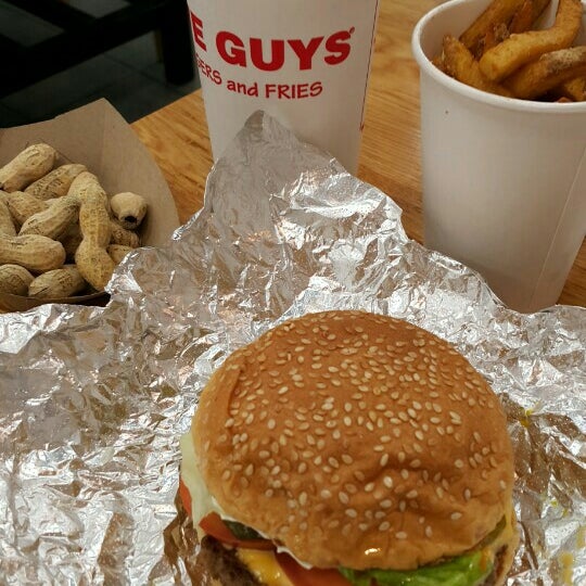 Photo taken at Five Guys by FARES A. on 6/12/2015
