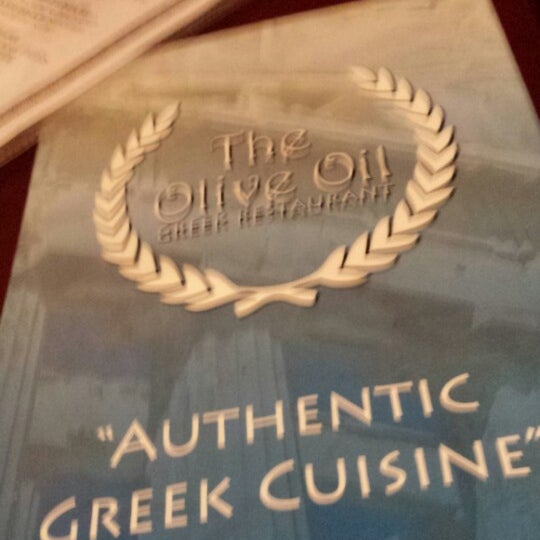 2/1/2014 tarihinde Briannaziyaretçi tarafından The Olive Oil Greek Restaurant'de çekilen fotoğraf