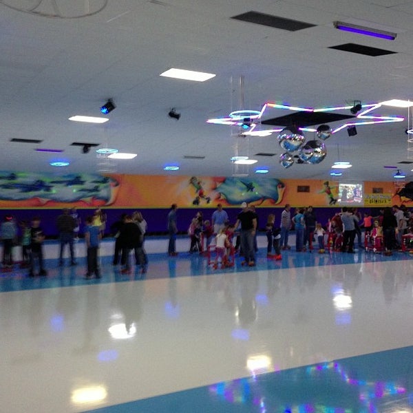 Dreamland Skate Center Northeast Pensacola 6 tips