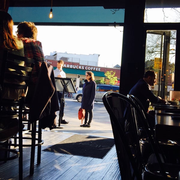 5/2/2015にReese S.がElberta Restaurant and Barで撮った写真