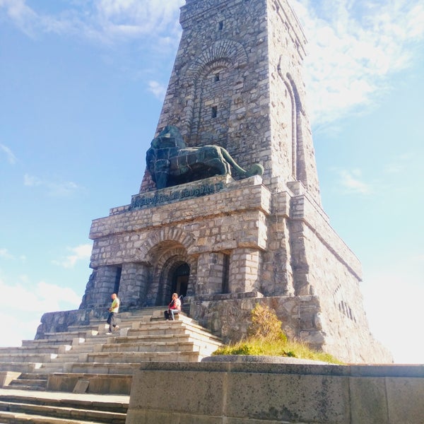 Храм памятник Шипка