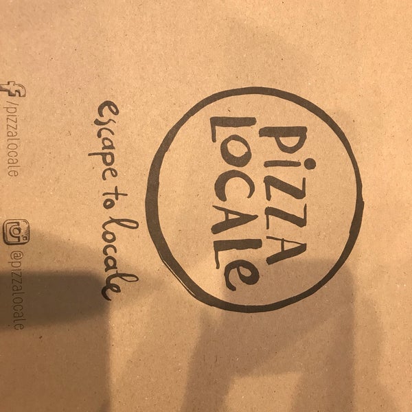 Photo taken at Pizza Locale by Uğur on 3/23/2019
