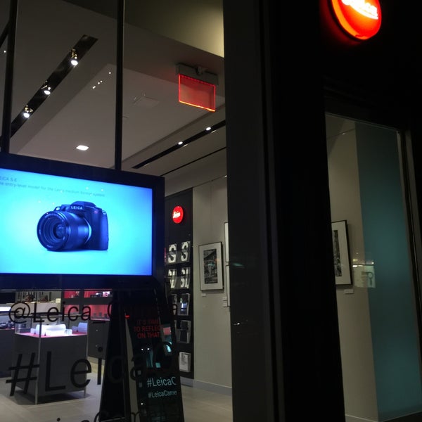 รูปภาพถ่ายที่ Leica Store SoHo โดย Jennifer C. เมื่อ 11/15/2015