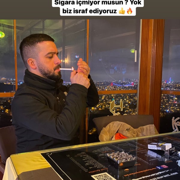 Das Foto wurde bei Karlıtepe Kule Restorant von Ömer Z. am 2/3/2022 aufgenommen