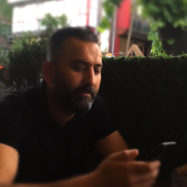 Photo taken at arkabahçe kafe | mutfak by &amp; on 5/16/2019