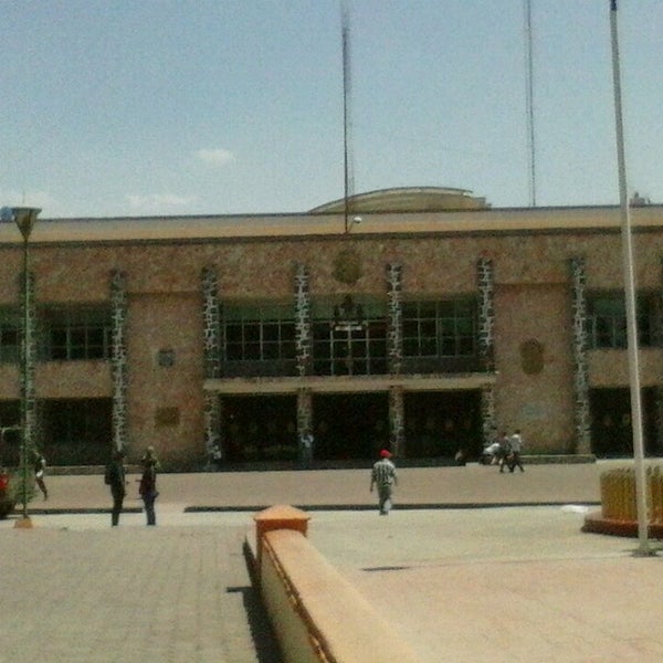 Palacio Municipal de Tecámac De Felipe Villanueva plaza principal de Tecámac Palacio Municipal de Tecámac De Felipe Villanueva plaza principal de Tecámac