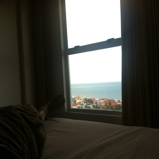 Photo taken at Holiday Inn Express Natal Ponta Negra by Eduardo D. on 11/20/2012