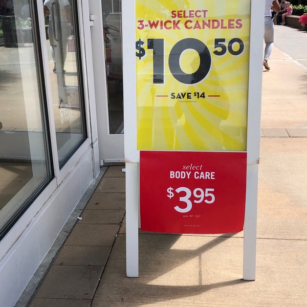 Bath Body Works Cosmetics Shop In Southeast Yonkers