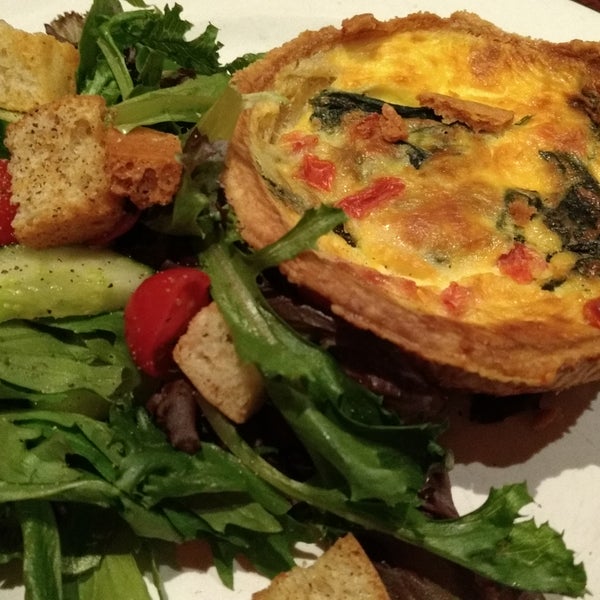 Service was super nice and so was the food. Loved mi quiche