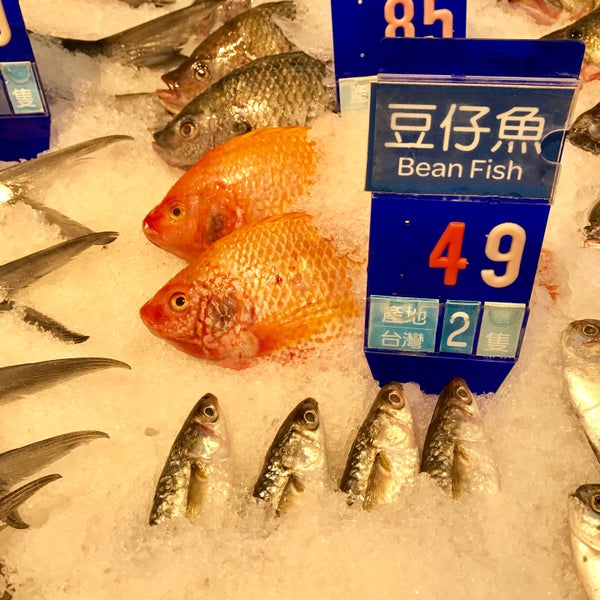 Photos at Carrefour 家乐福